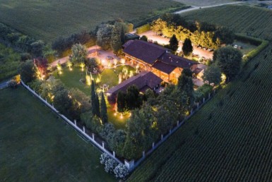 Панорама сверху Corte Piuovanelli